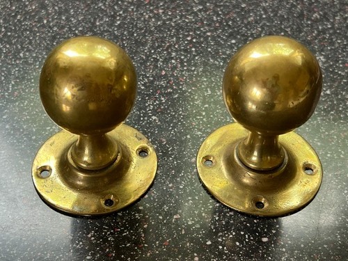 Victorian brass door - brass, knobs