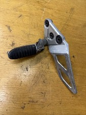 Genuine Suzuki Gsf650 GSF1250 Gsf 1250 650 Bandit 2007-2015 Foot Peg N Bracket