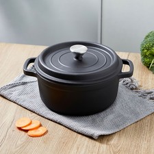Cast Iron Cooking Soup Stew