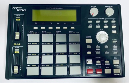 Akai mpc1000 sampler - bk,