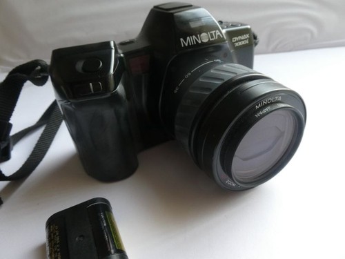 Minolta dynax 7000i with 80 - 7000i, 35-80