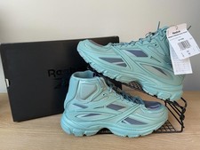 NWT Reebok Premier Road Moder