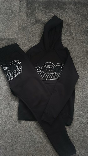 Men black and white - men’s,