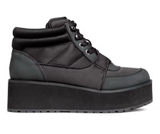 H&M Divided Black Chunky