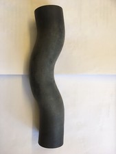 Bedford TK 330 Diesel & 220/330 Petrol Top Hose Part Number 6366987. 