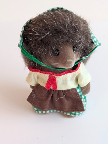Sylvanian hedgehog baker - hedgehog,