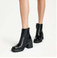 RUSSELL & BROMLEY Cubic Square