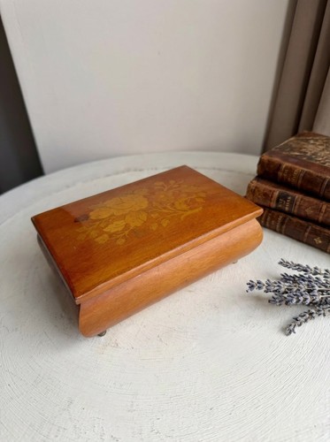 Italian inlaid reuge - italian,