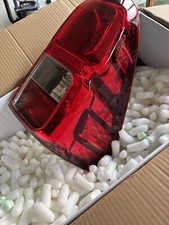 toyota hilux , mk8,2015,16,17,18,19,20 Rear right hand side light