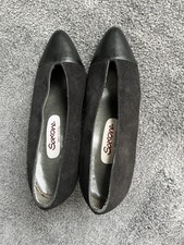 BRAND NEW LADIES SAXONE SHOES