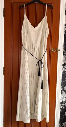 River island beige - river,