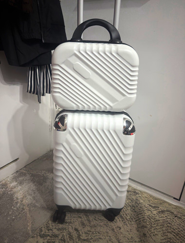 Hard plastic small cabin - hard,