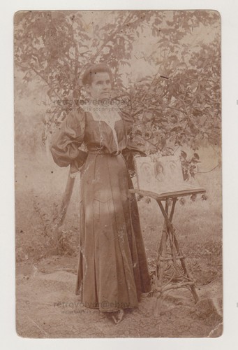 Pretty young woman photo - young, &