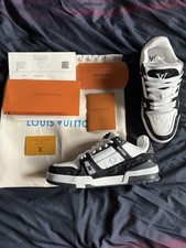 LV Trainer White and Black UK