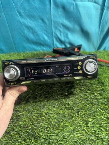 Pioneer deh p4700mp car stereo - pioneer,