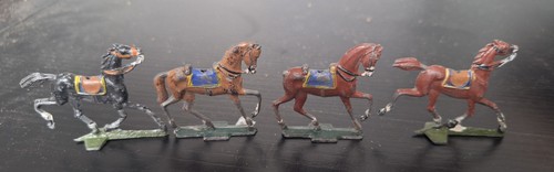 Vintage metal race horses - race, 4