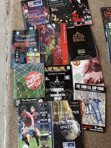 Manchester united programme - manchester,