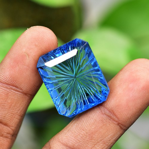 Natural blue sapphire - 41.75,