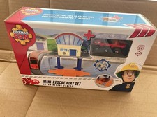 NEW FIREMAN SAM CHILDRENS TV SHOW OCEAN RESCUE CENTRE NOW RARE MODEL