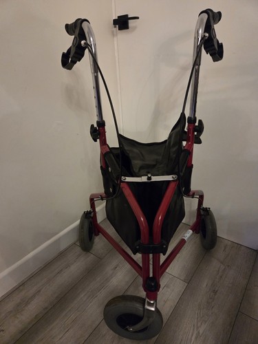 Walker wheel mobility aid - 3-wheel,