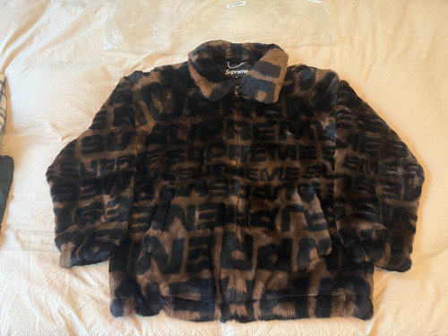 Supreme faux fur repeater - faux,