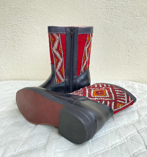 Handmade women pointed - handmade,