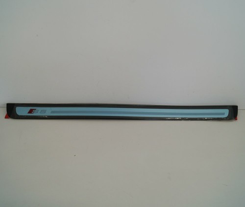Audi line front right - s-line,