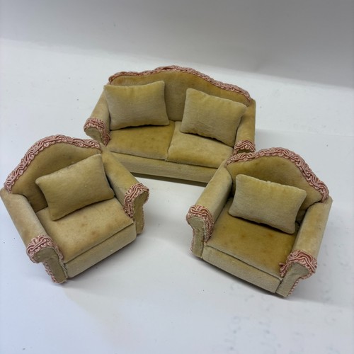 12th scale dolls house - 1:12th,