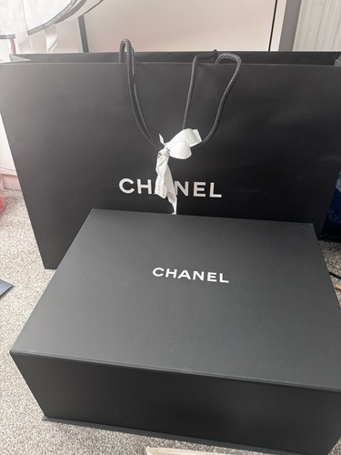 Chanel magnetic empty box - empty,