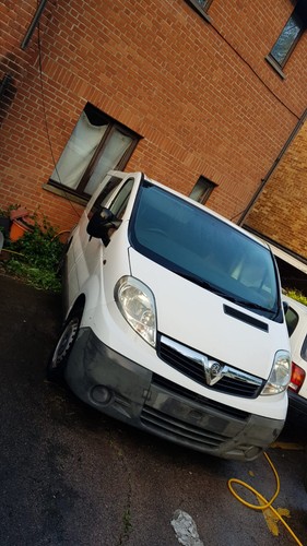 Vauxhall vivaro 2700 cdti - vauxhall, swb