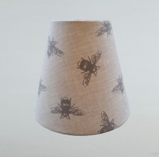 Linen Bees (Bee)  Small Candle