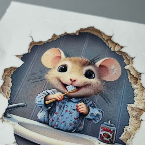 Mouse hole wall - hole,