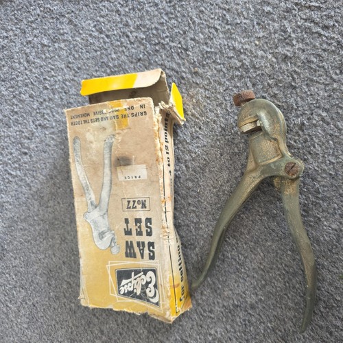 Vintage eclipse saw set - no.,