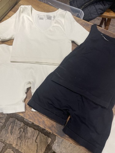 Two primark active - primark, sets