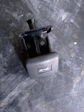 Bonnet Release Toyota Celica GT Four 1990