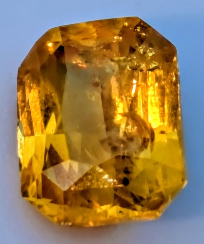 Yellow sapphire heated - yellow,