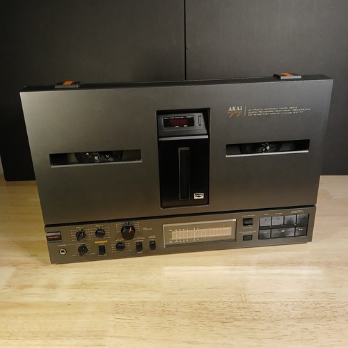 Vintage black akai 77 - black, gx-77
