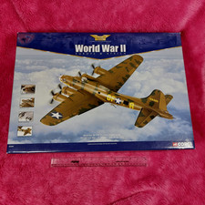 Corgi Aviation Boeing B-17F Fortress Memphis Belle AA33301 AM