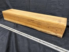 Green oak block, plinth