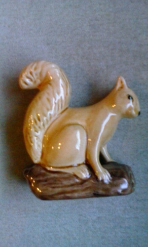Wade goody box nutty squirrel - box,