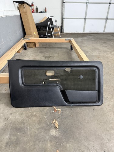 Bmw e30 325e 325i 325is - 325e,