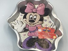 Vintage 1998 Wilton Disney