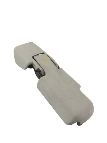 Right front hook convertible - front,