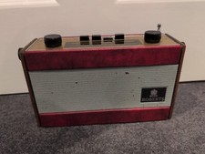 Vintage Roberts R757 3 band radio AM FM tested & working, Red