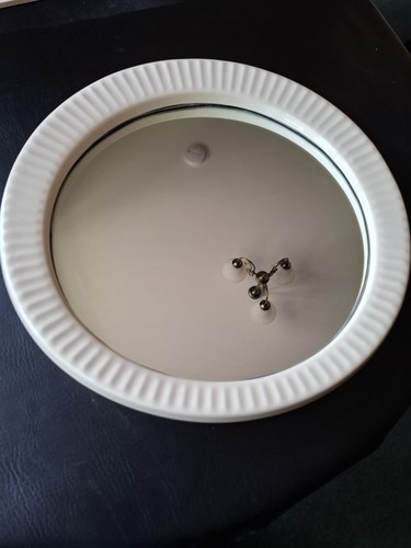 Vintage circular armitage - circular,