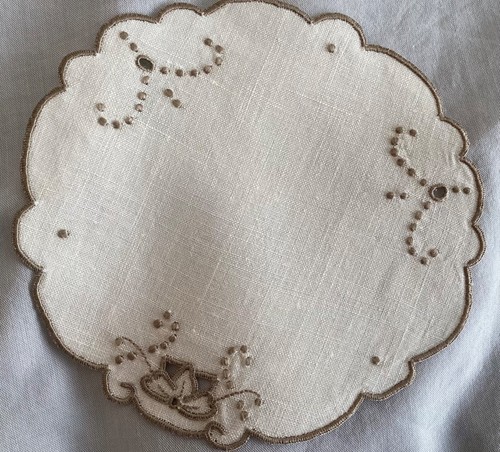 Ivory cotton doily - ivory,
