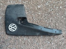 VW MK3 GOLF VOTEX OFFSIDE REAR MUDFLAP 1H6 075 101