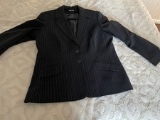 Ladies Jacket Size 20-22