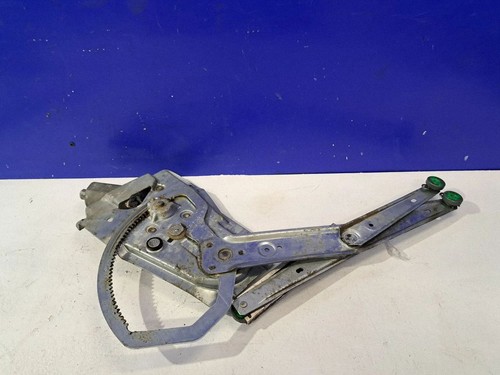 Saab 1999 rear window - 95,
