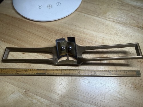 Vintage unmarked bronze - unmarked, coach